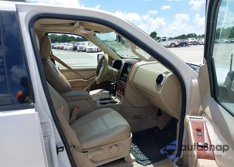 2010 Ford Explorer Eddie Bauer из США, поврежденный, VIN 1FMEU7EE8AUA40226